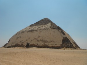 Piramide Romboidale di Snefru (Dashur)
